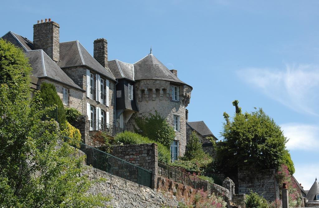 Numero CINQ Domfront (Orne) Exterior foto
